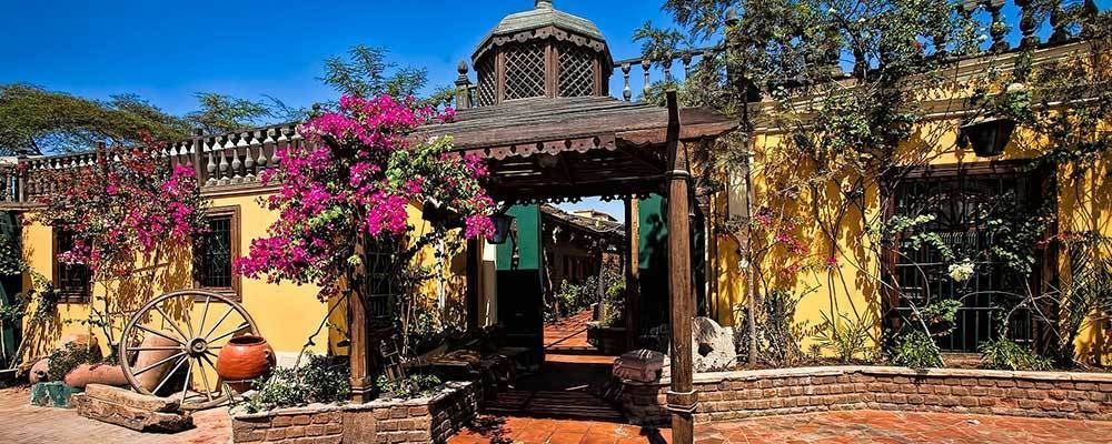 & Hacienda El Carmelo Ica